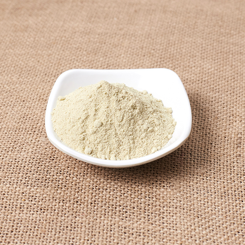 Poudre de poivre blanc
